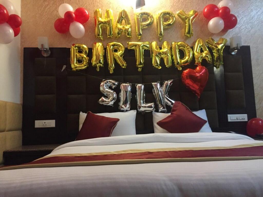 Room image 4