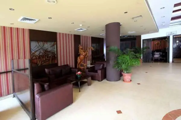 Hotel The Pearl 6
